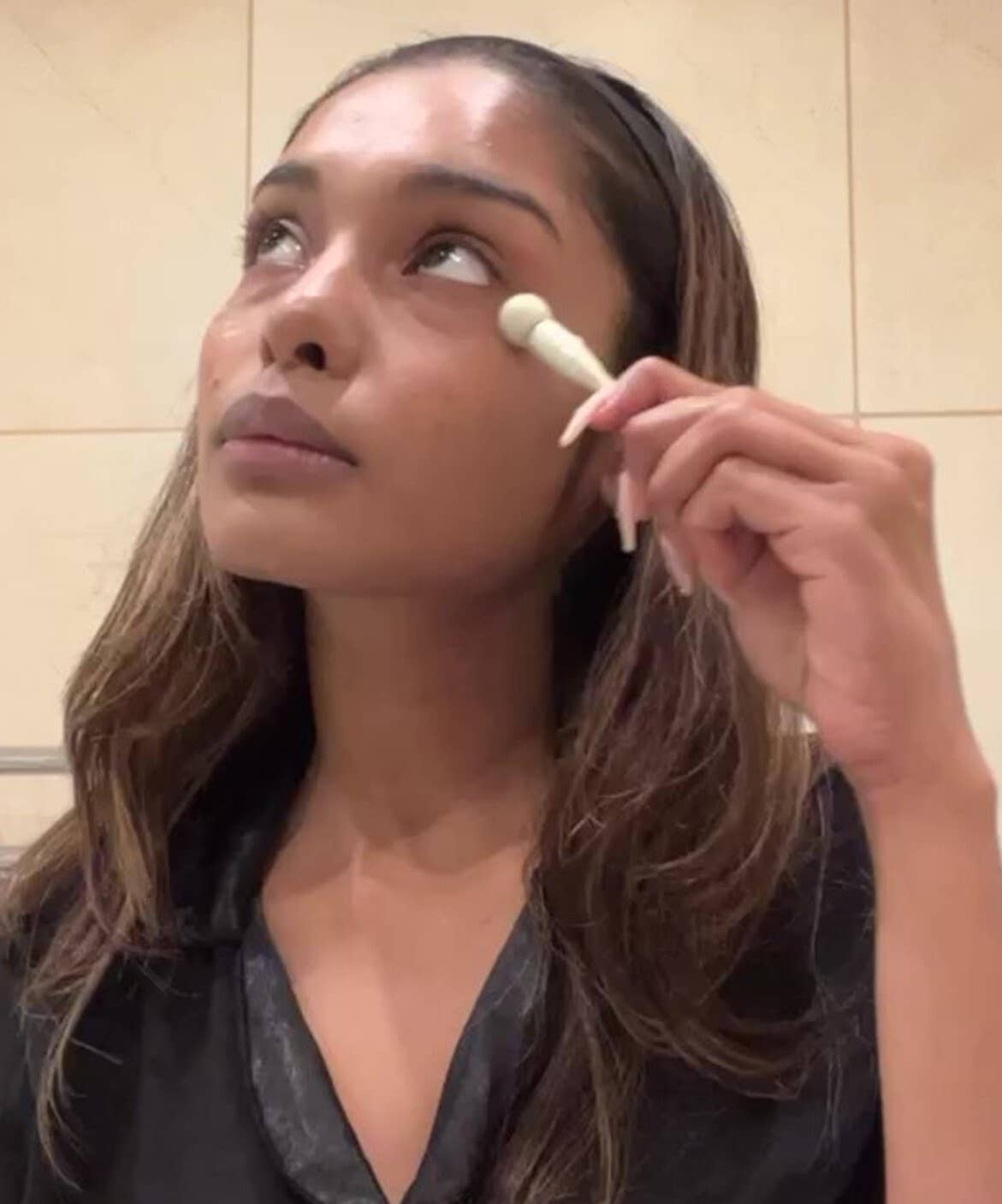Plastic Free Eco Eye Roller for dark circles + puffy eyes