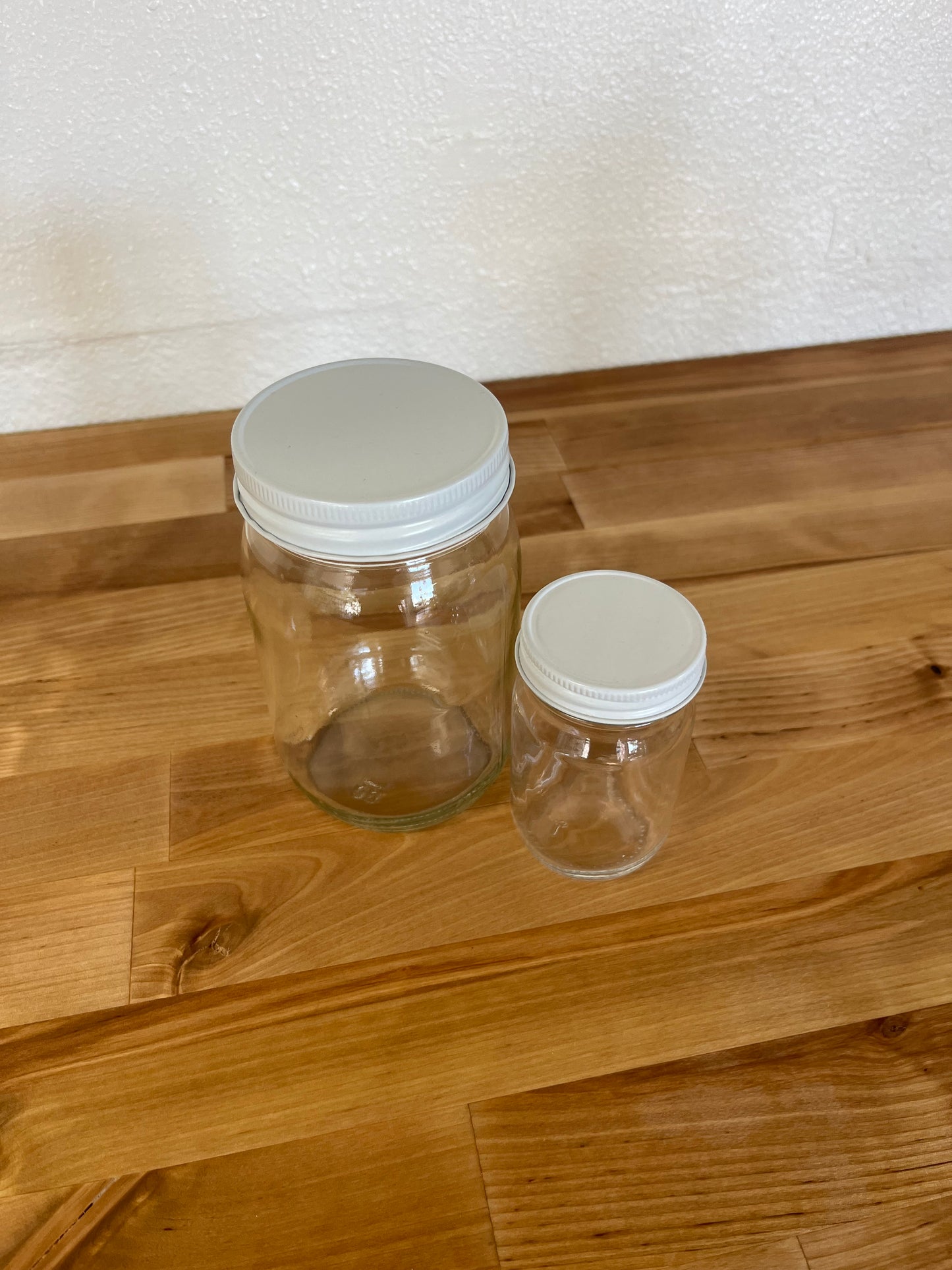 Jar with Metal Lid