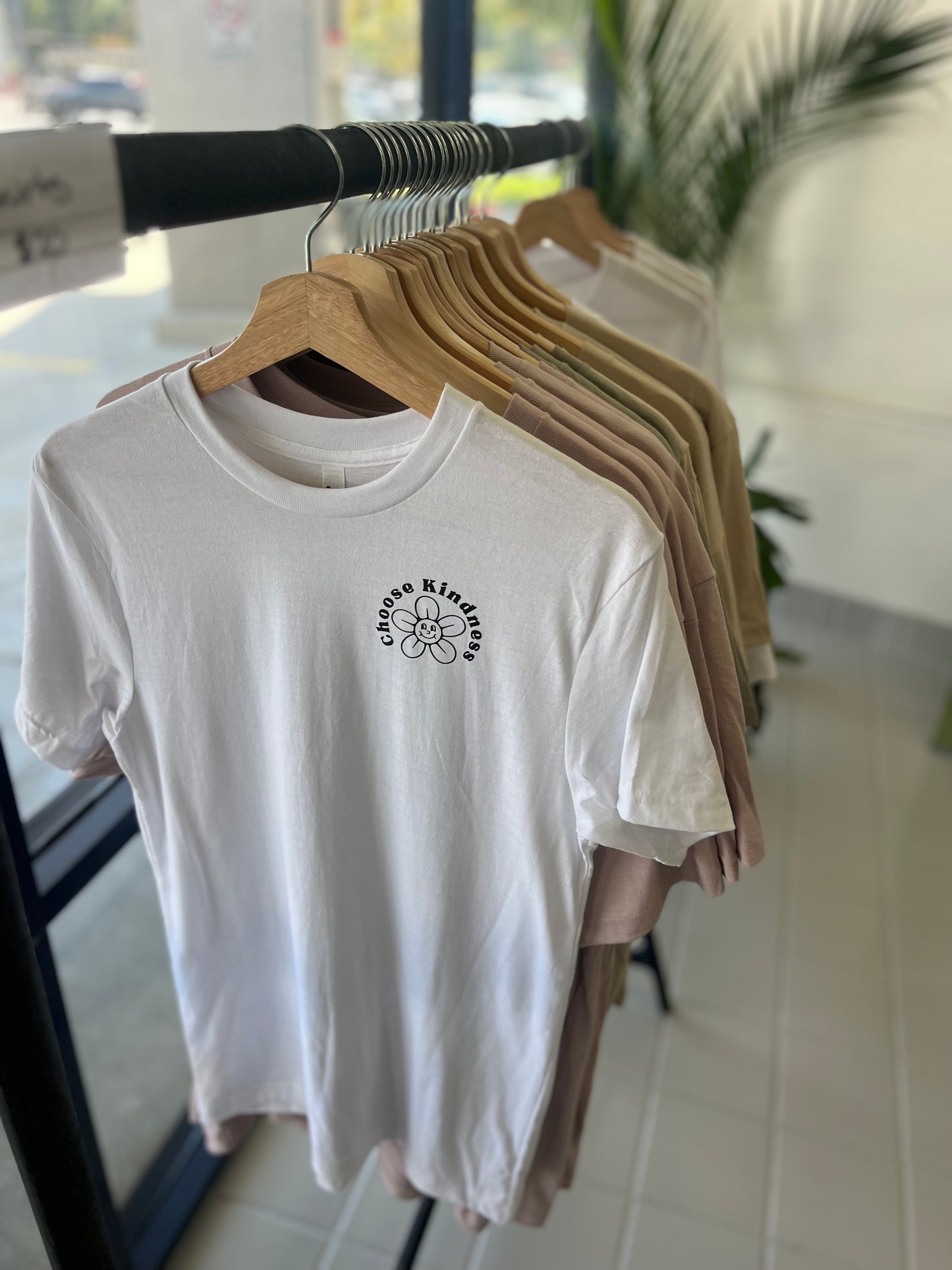 Sunshine Market Shirt - Choose Kindness - White