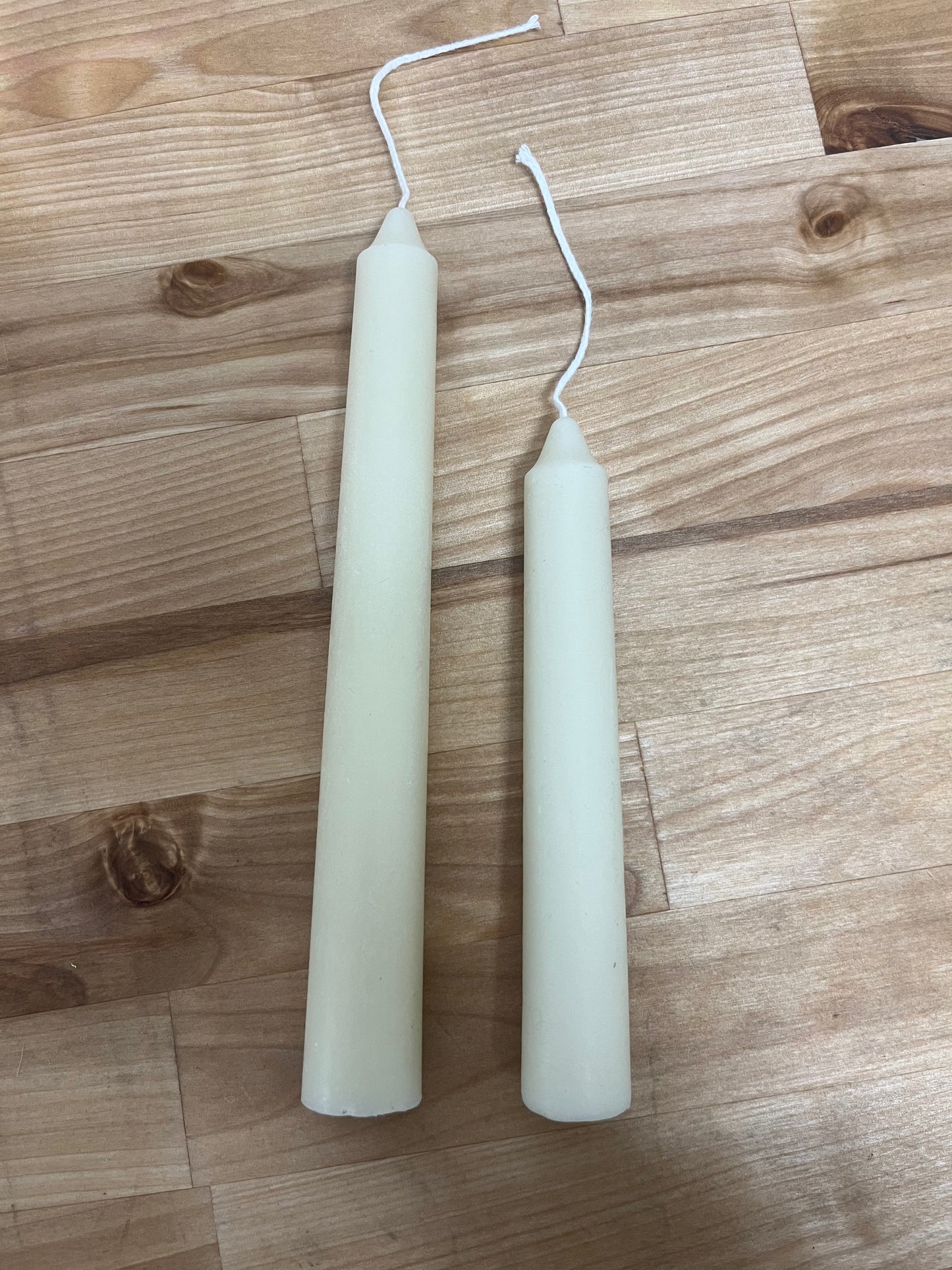 Taper Candle - 100% Beeswax