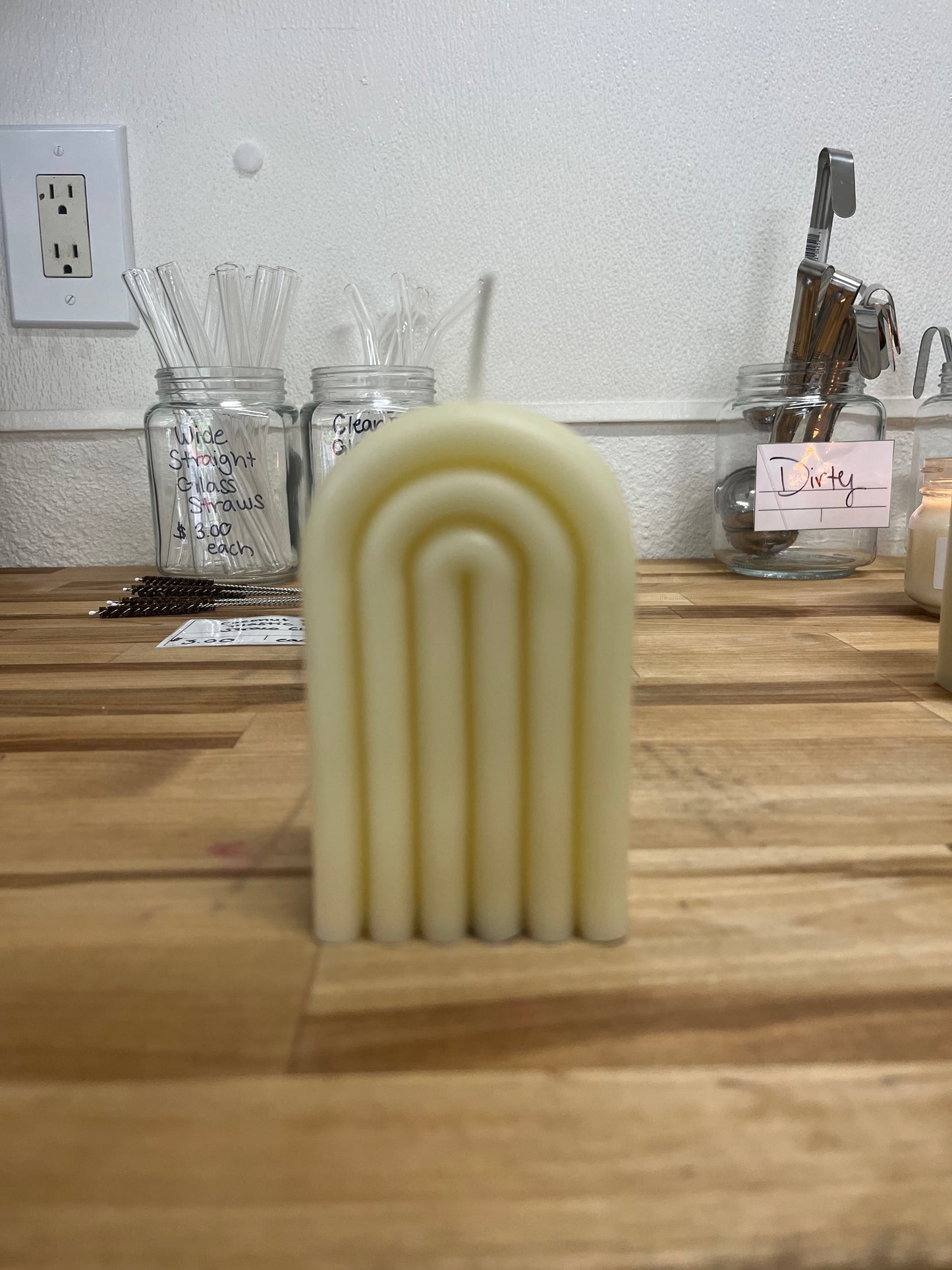 Small Arch Candle - 100% Beeswax